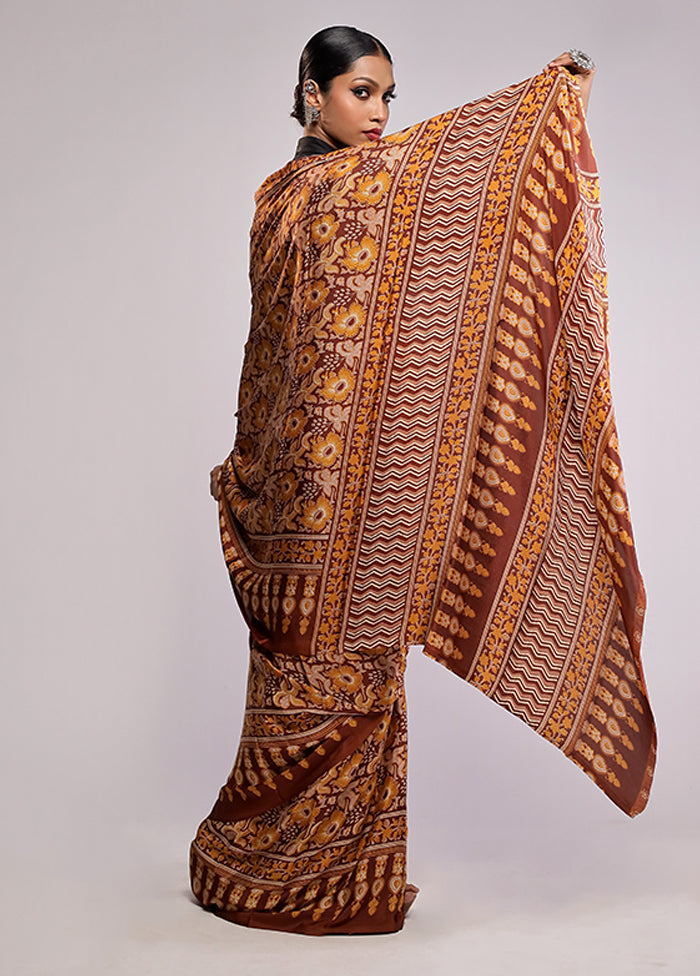 Yellow Printed Silk Saree With Blouse Piece
