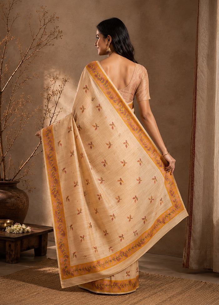 Cream Tussar Silk Saree With Blouse Piece