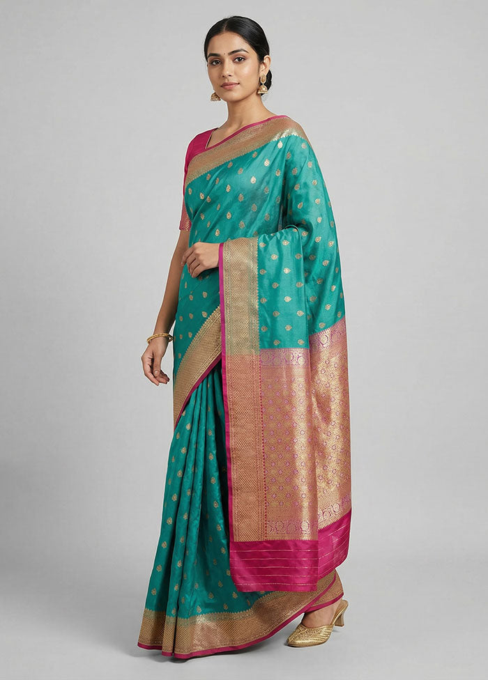 Green Dupion Silk Saree With Blouse Piece