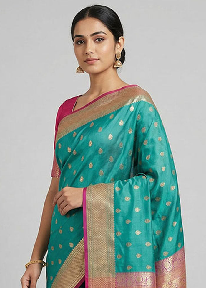 Green Dupion Silk Saree With Blouse Piece