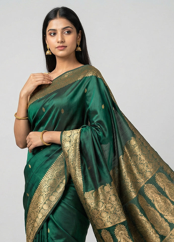 Green Banarasi Silk Saree With Blouse Piece