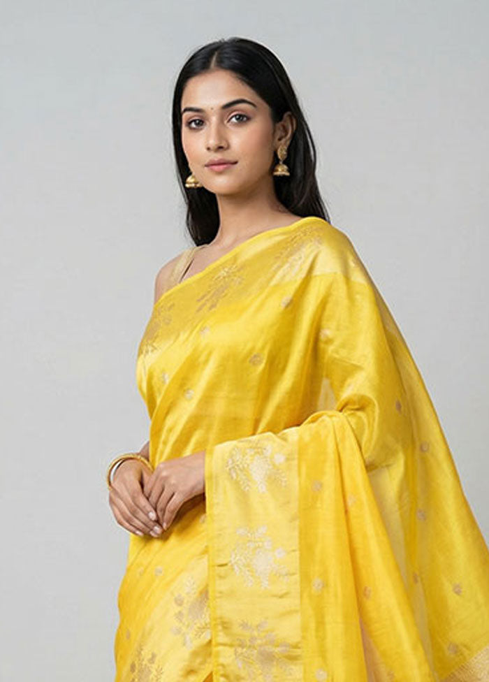 Yellow Kora Silk Saree With Blouse Piece