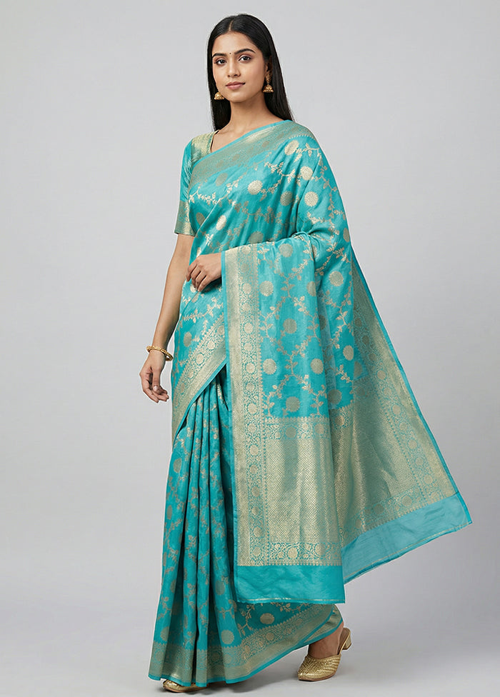 Green Kora Silk Saree With Blouse Piece