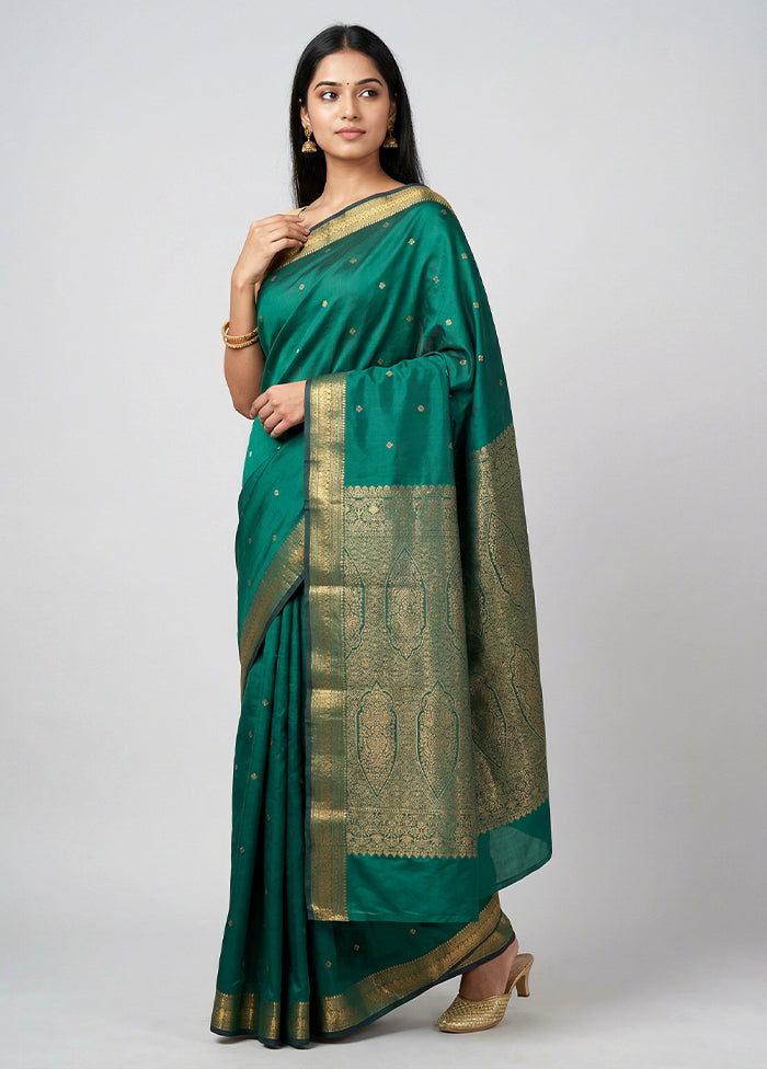 Green Kanjivaram Silk Saree With Blouse Piece