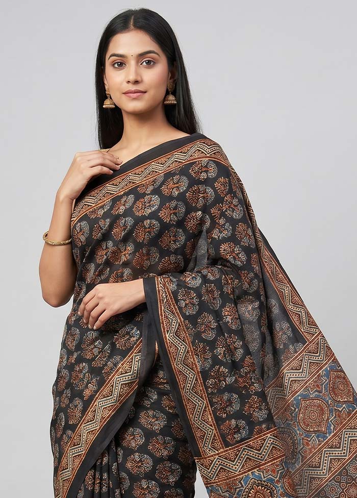 Black Printed Silk Saree Without Blouse Piece