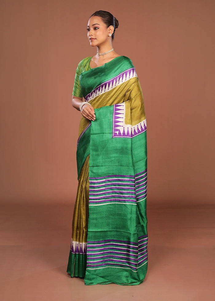 Green Printed Silk Saree Without Blouse Piece
