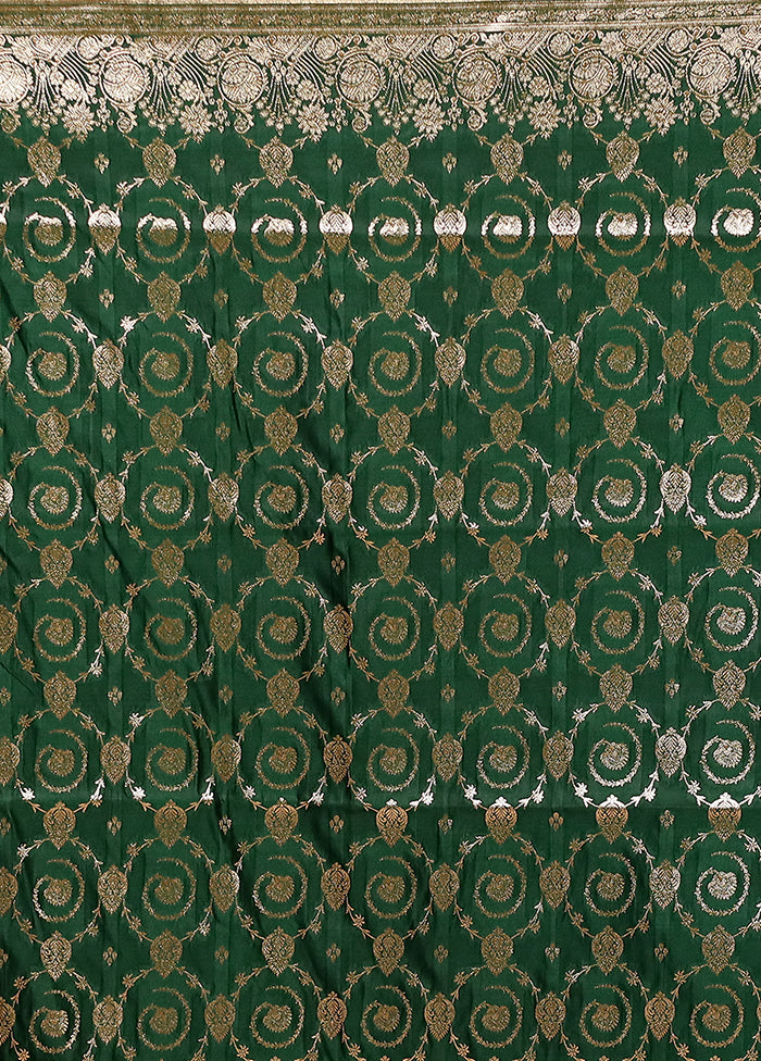 Green Banarasi Silk Saree With Blouse Piece