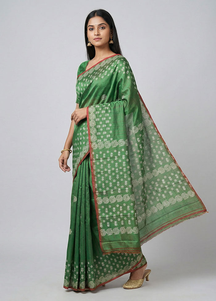 Green Printed Silk Saree Without Blouse Piece
