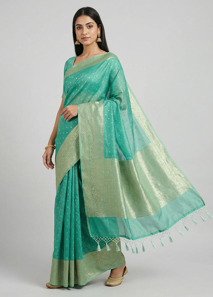 Green Kora Silk Saree With Blouse Piece