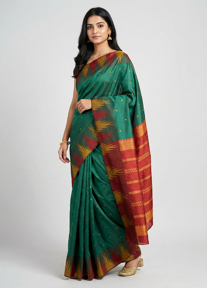 Green Kanjivaram Silk Saree With Blouse Piece