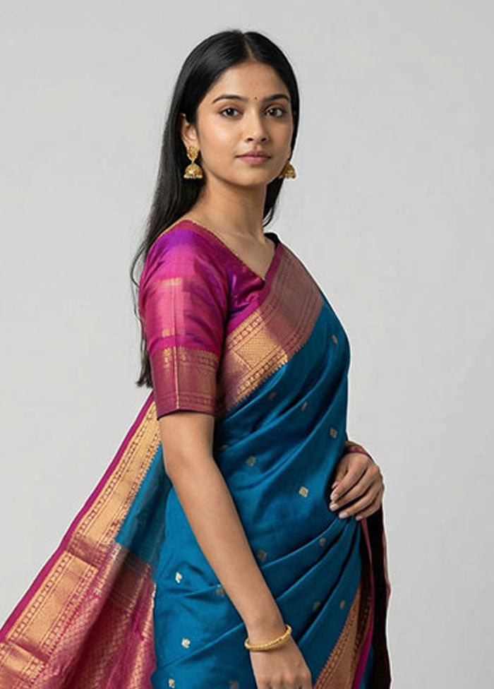Green Handloom Kanchipuram Pure Silk Saree With Blouse Piece