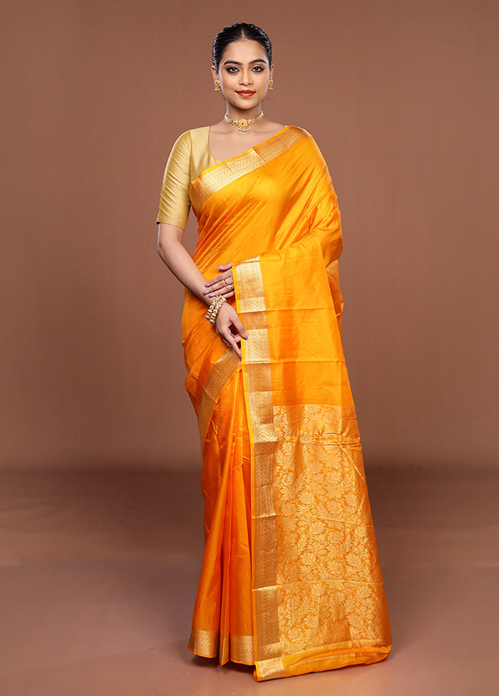 Yellow Printed Silk Saree Without Blouse Piece