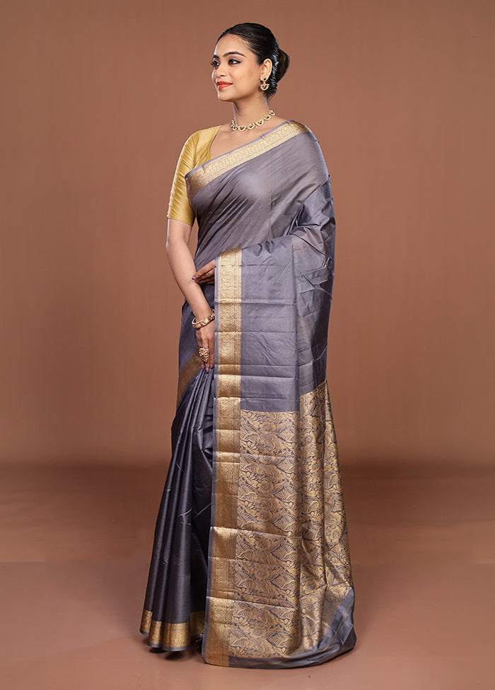 Grey Printed Silk Saree Without Blouse Piece