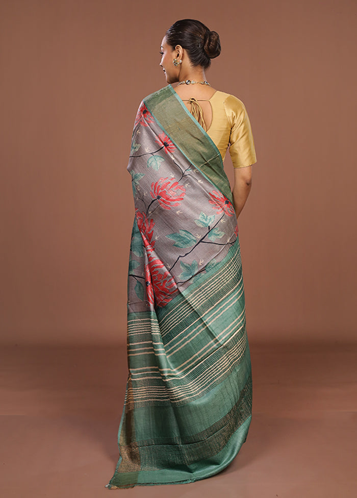 Grey Handloom Tussar Silk Saree With Blouse Piece