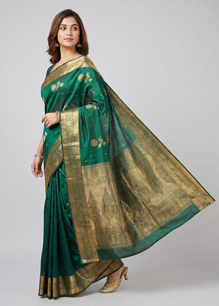 Green Kanjivaram Silk Saree With Blouse Piece