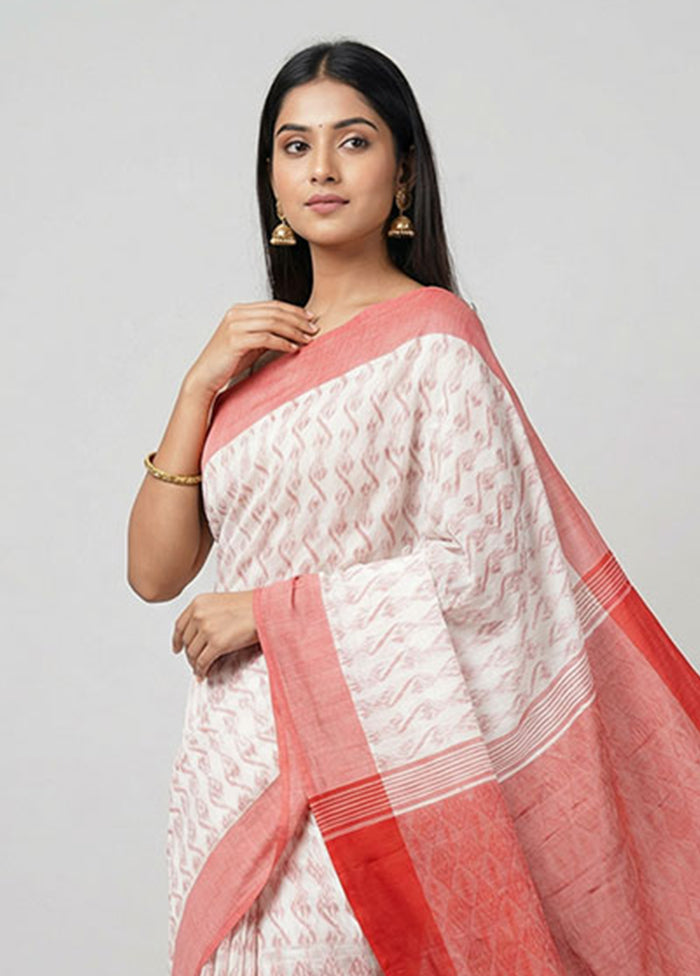 White Matka Silk Saree With Blouse Piece