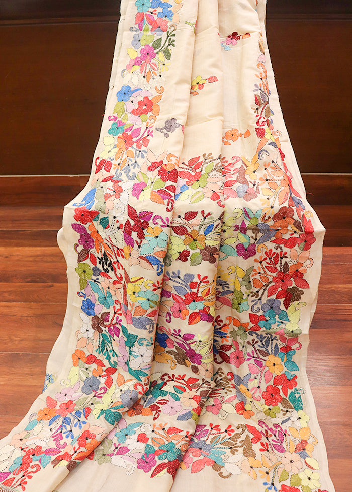 Cream Handloom Kantha Stitch Pure Silk Saree With Blouse Piece