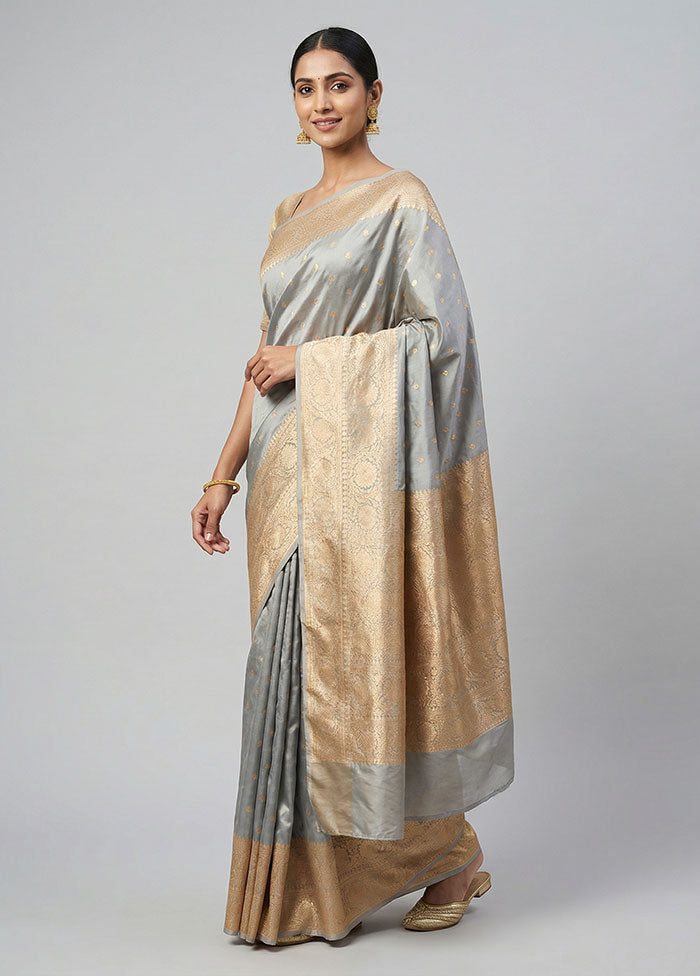 Red Banarasi Silk Saree With Blouse Piece