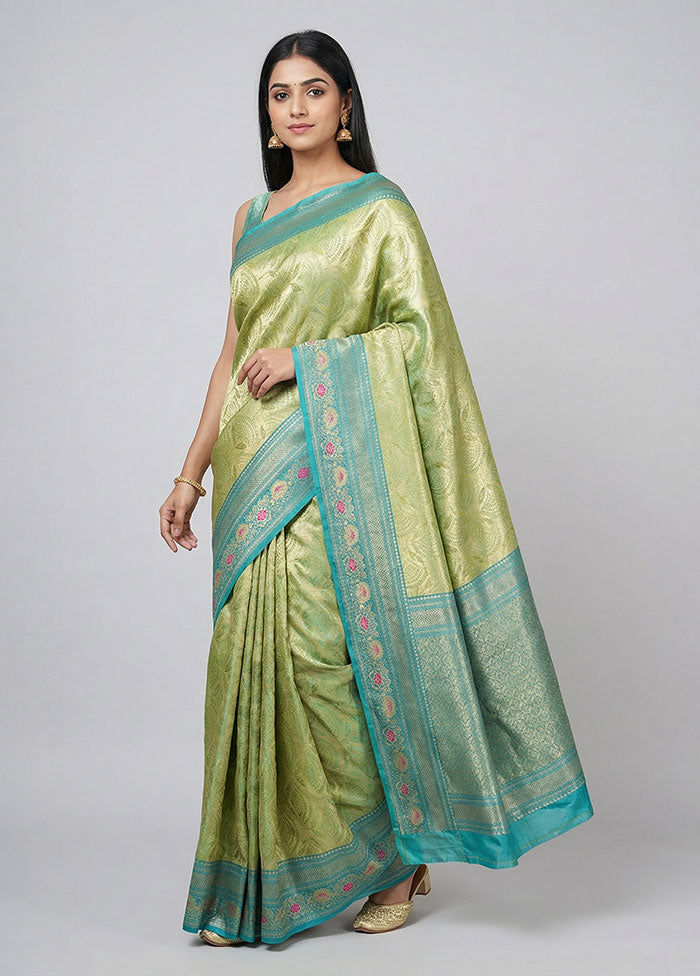 Green Dupion Silk Saree With Blouse Piece