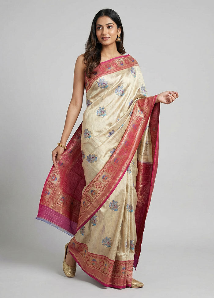 Cream Dupion Silk Saree With Blouse Piece