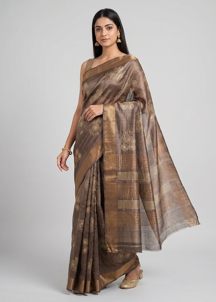 Cream Tussar Silk Saree With Blouse Piece