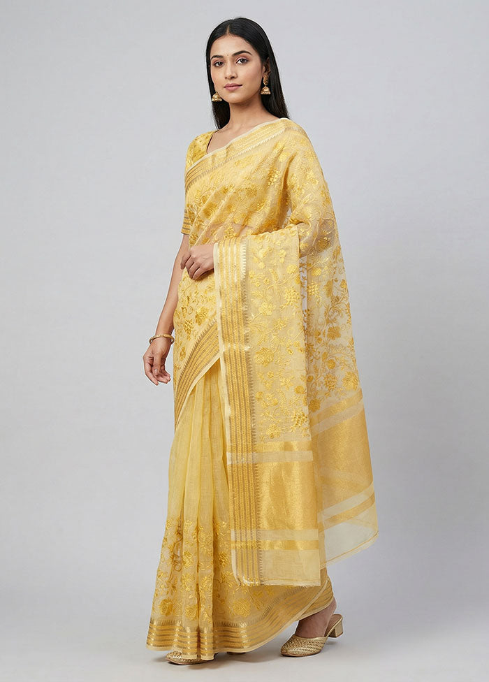 Cream Cotton Saree With Blouse Piece