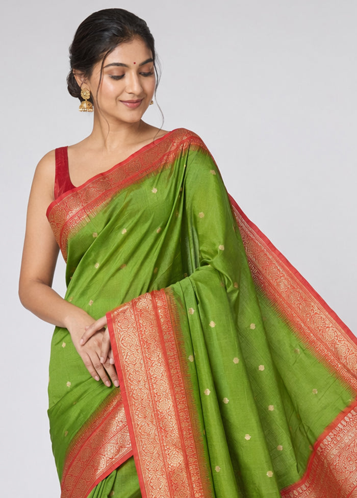 Green Handloom Kanjivaram Pure Silk Saree With Blouse Piece