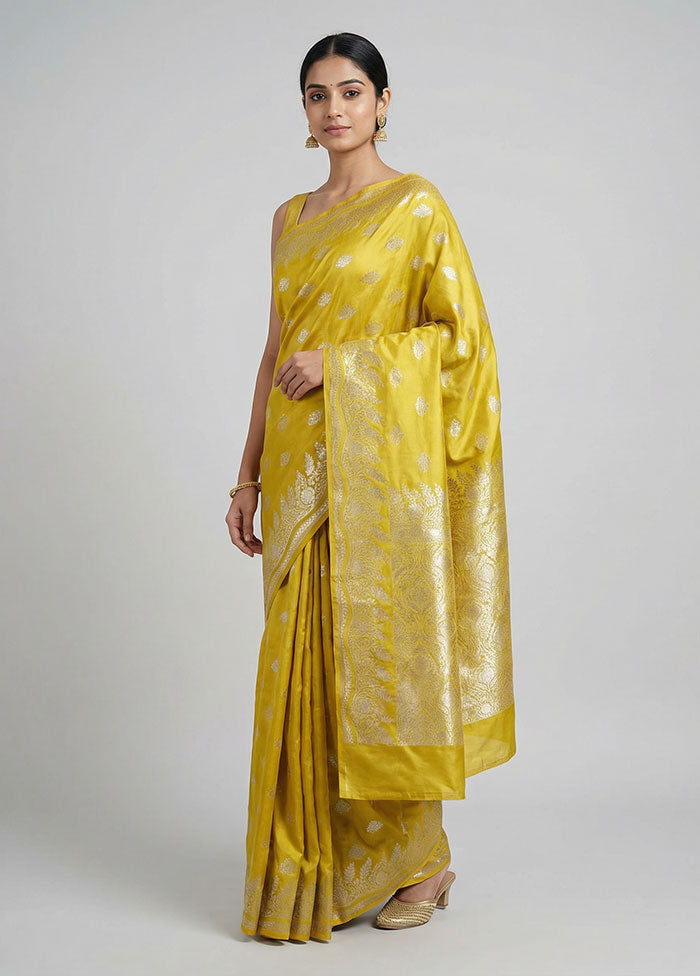 Yellow Dupion Silk Saree With Blouse Piece