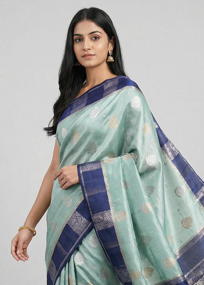Grey Handloom Dupion Pure Silk Saree With Blouse Piece