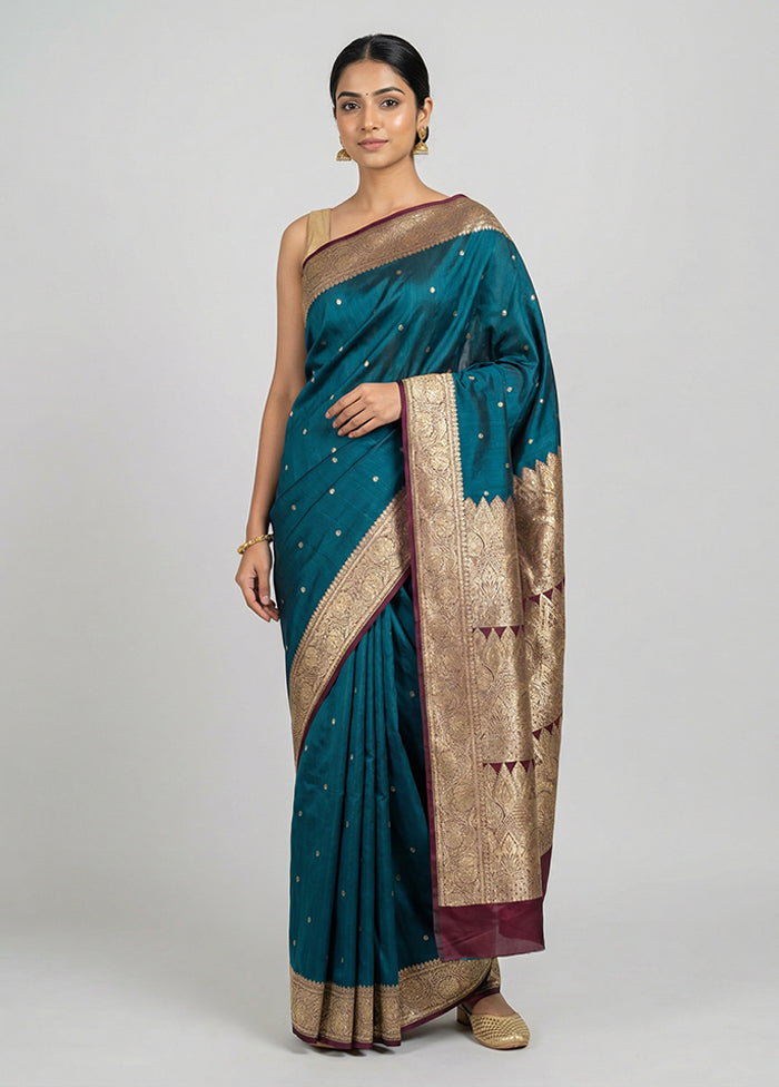 Green Banarasi Silk Saree With Blouse Piece