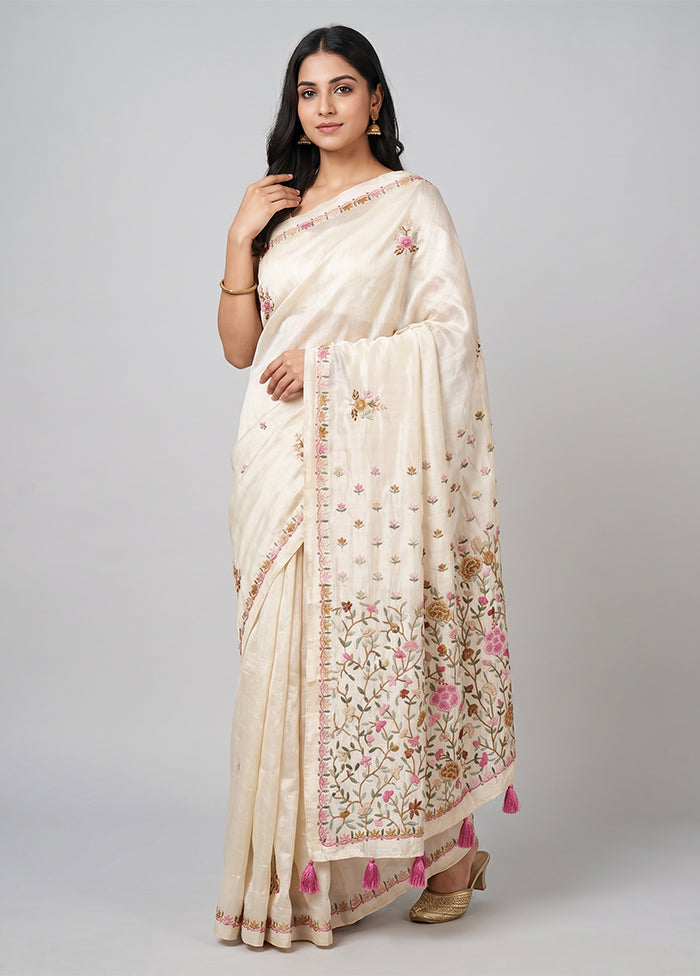 Cream Tussar Silk Saree With Blouse Piece