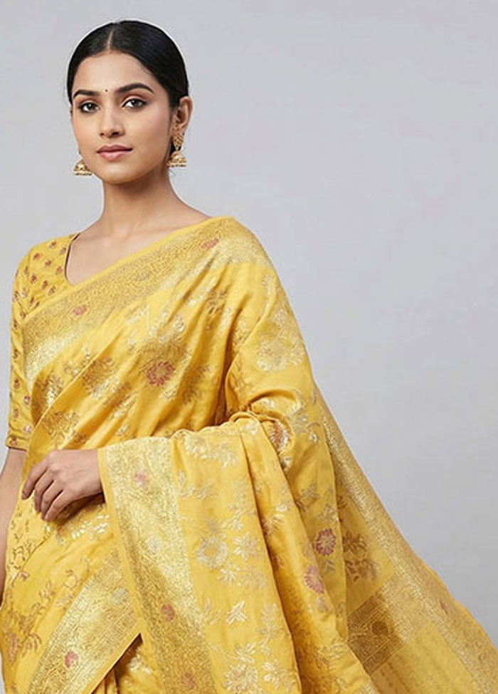Yellow Dupion Silk Saree With Blouse Piece