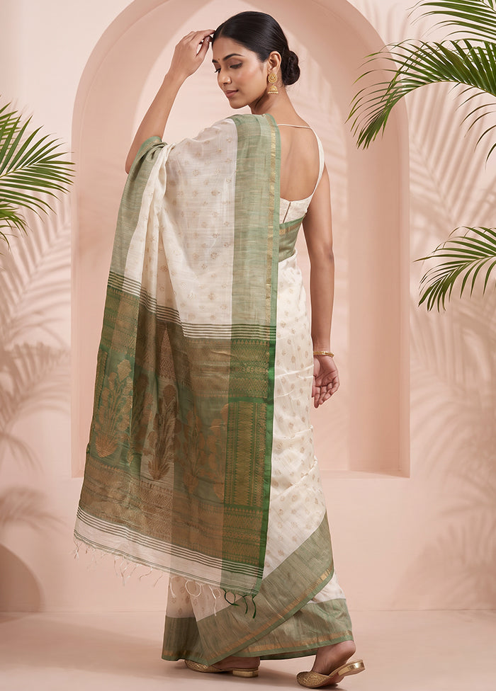 White Matka Silk Saree With Blouse Piece