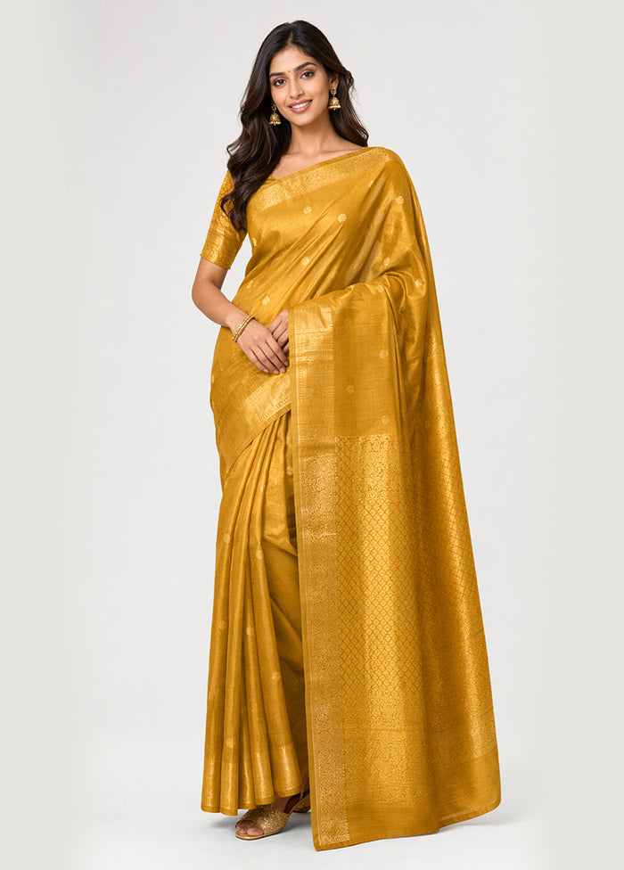 Cream Handloom Kanjivaram Pure Silk Saree With Blouse Piece