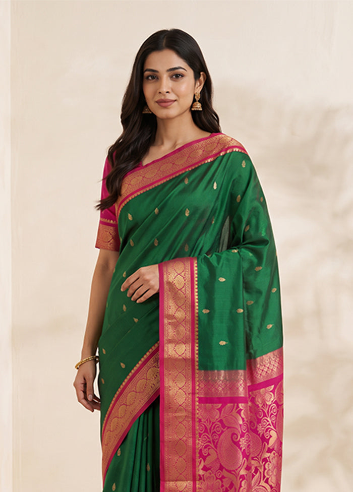 Green Handloom Kanjivaram Pure Silk Saree With Blouse Piece