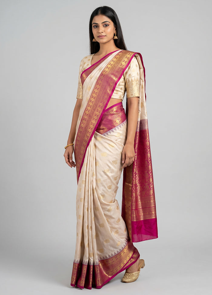 White Gadwal Silk Saree Without Blouse Piece