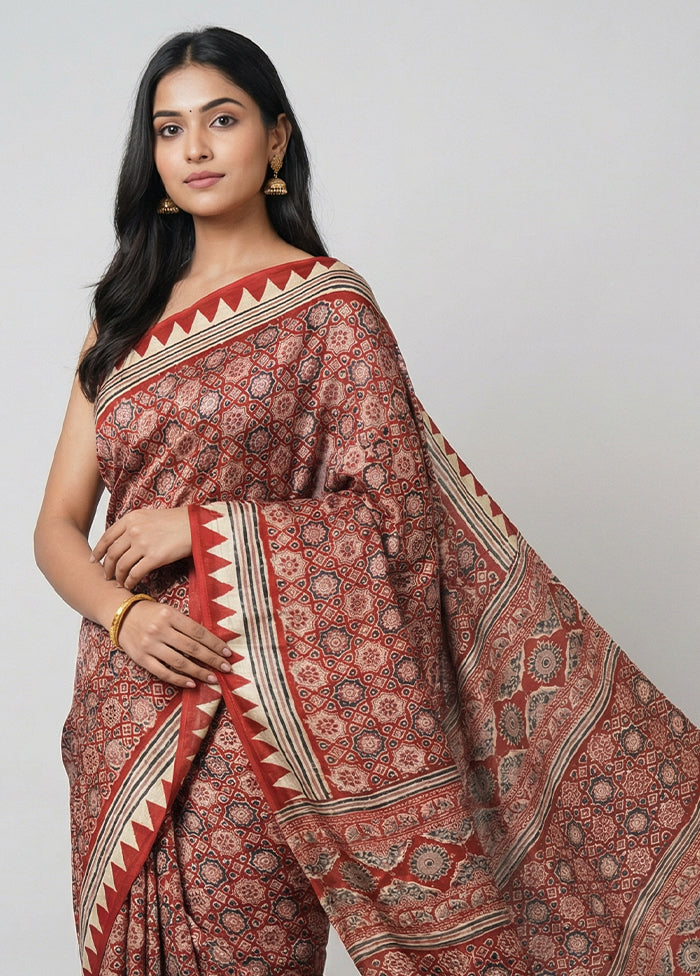 Red Printed Silk Saree Without Blouse Piece