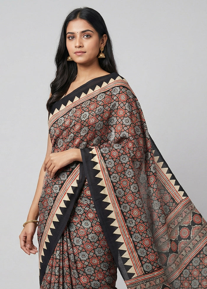 Black Printed Silk Saree Without Blouse Piece