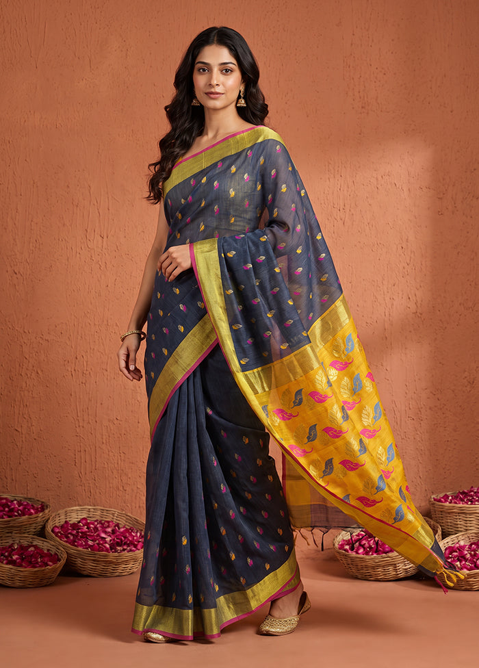 Blue Matka Silk Saree With Blouse Piece