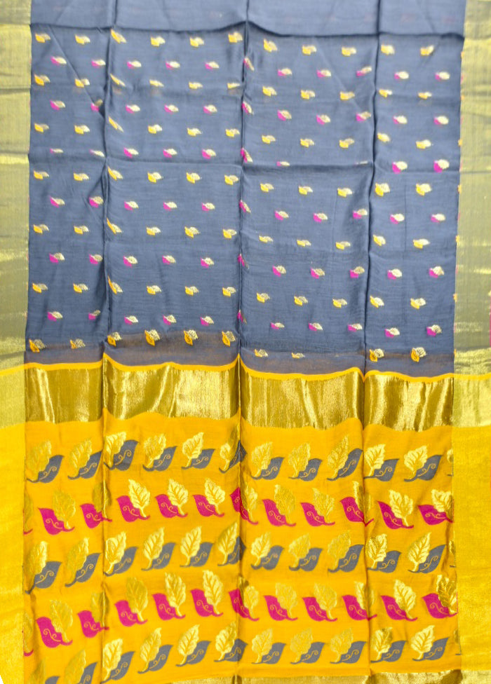 Blue Matka Silk Saree With Blouse Piece