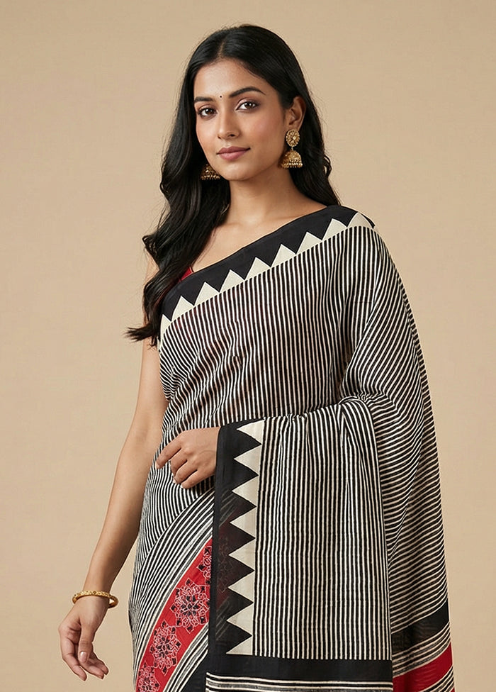 Black Printed Silk Saree Without Blouse Piece