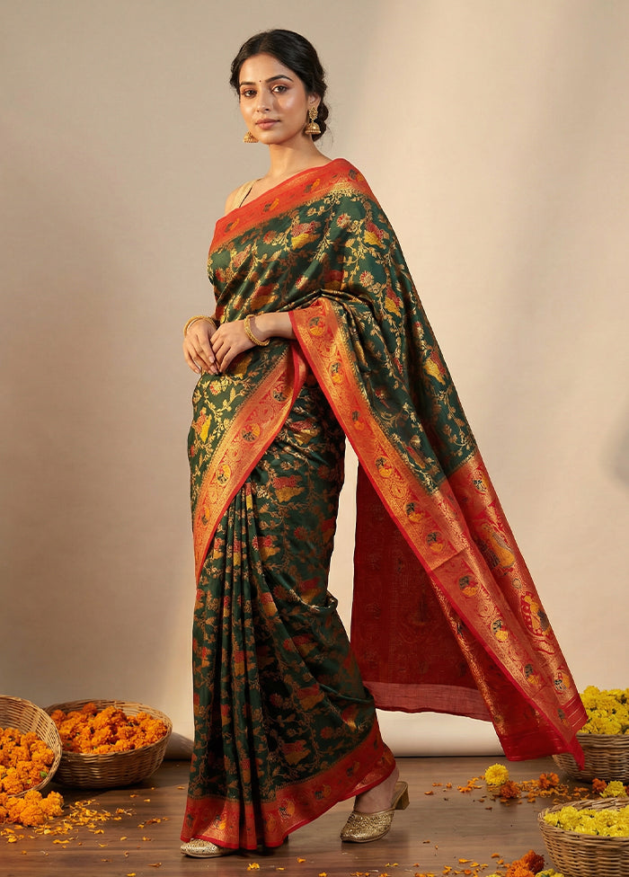 Green Dupion Silk Saree With Blouse Piece