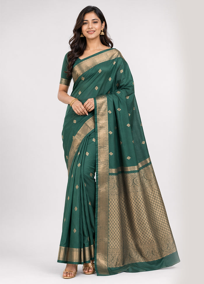 Green Handloom Kanjivaram Pure Silk Saree With Blouse Piece