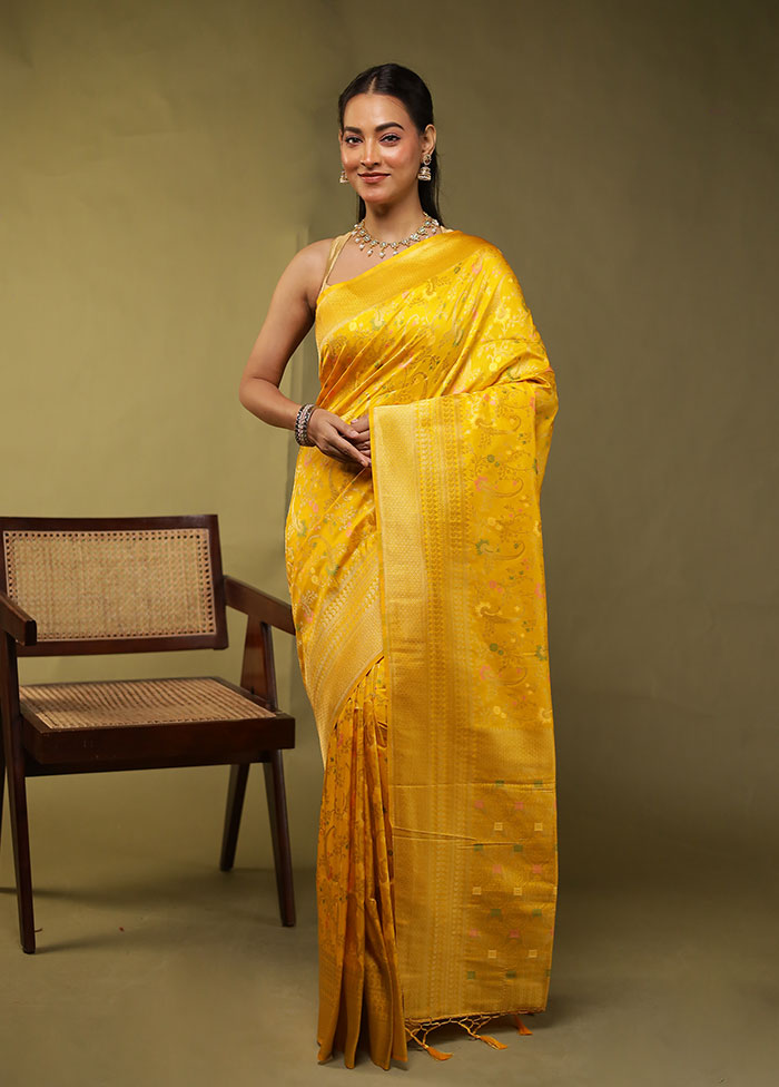 Yellow Dupion Silk Saree With Blouse Piece