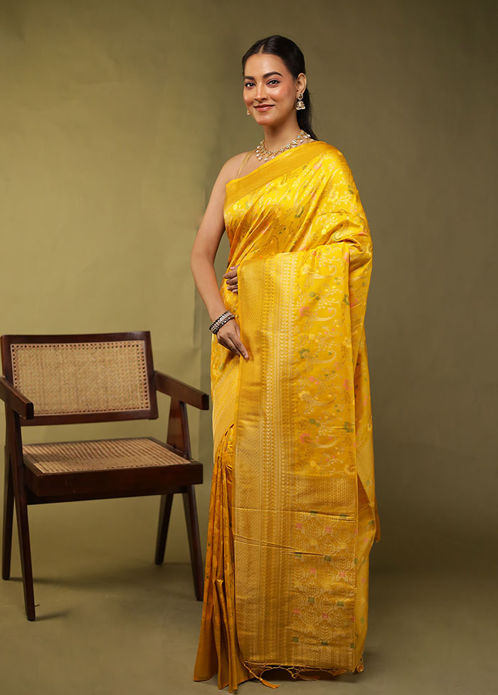 Yellow Dupion Silk Saree With Blouse Piece