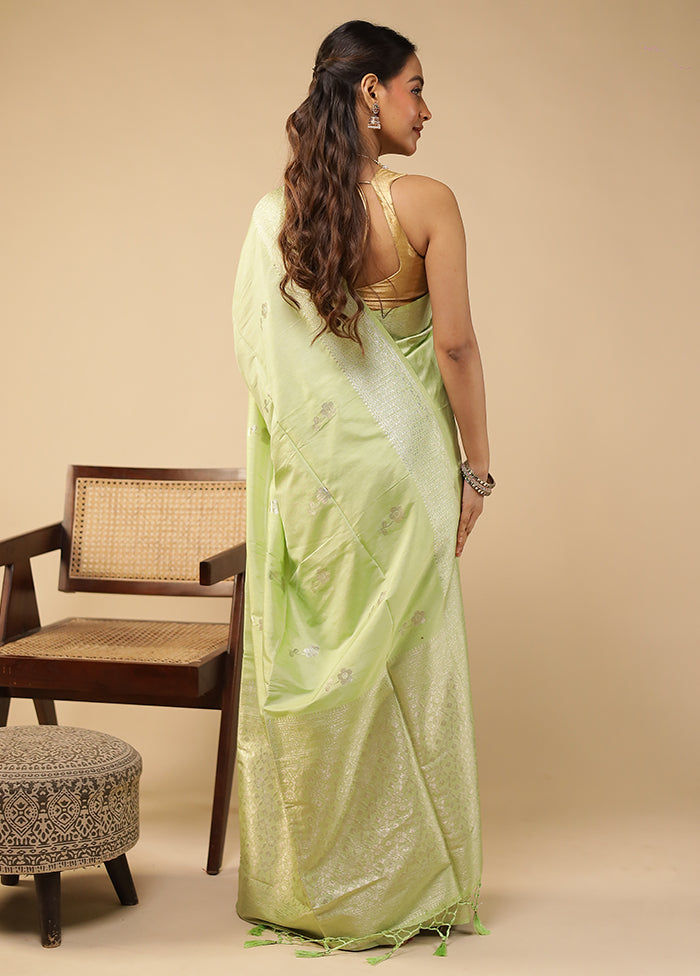 Green Dupion Silk Saree With Blouse Piece