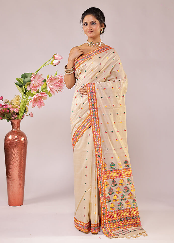 Cream Assam Silk Saree With Blouse Piece
