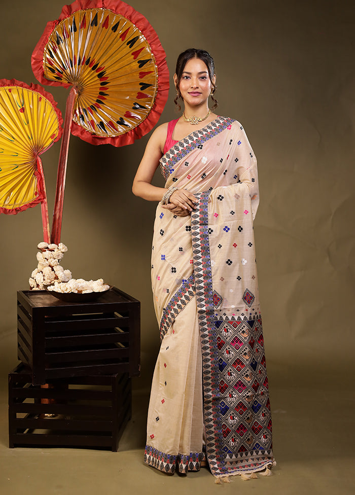 Cream Assam Silk Saree With Blouse Piece