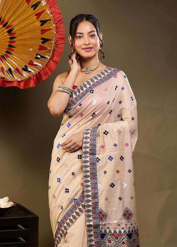 Cream Assam Silk Saree With Blouse Piece