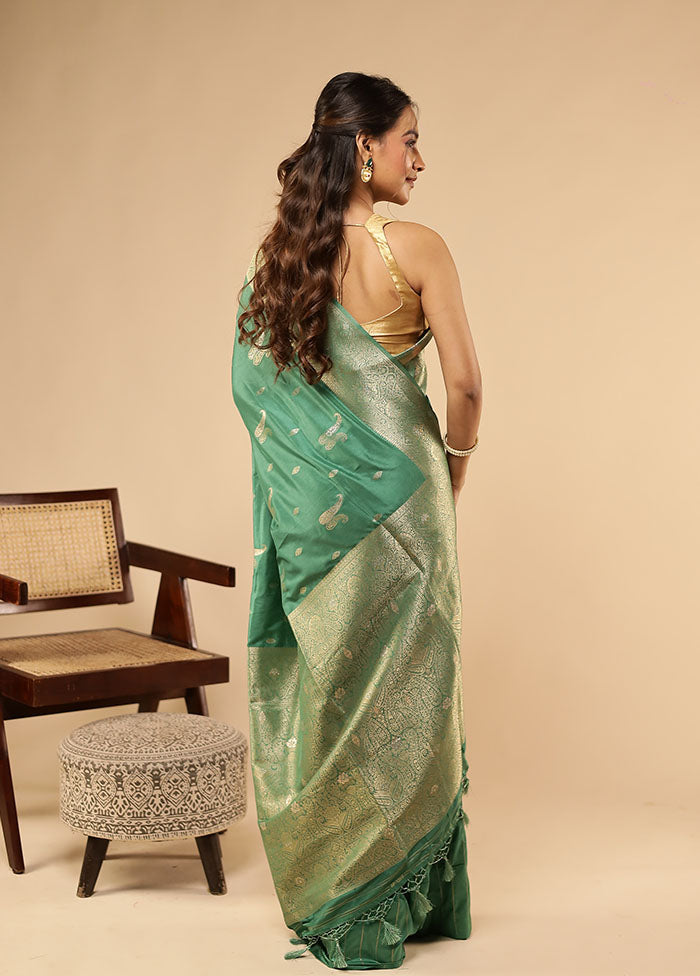 Green Dupion Silk Saree With Blouse Piece